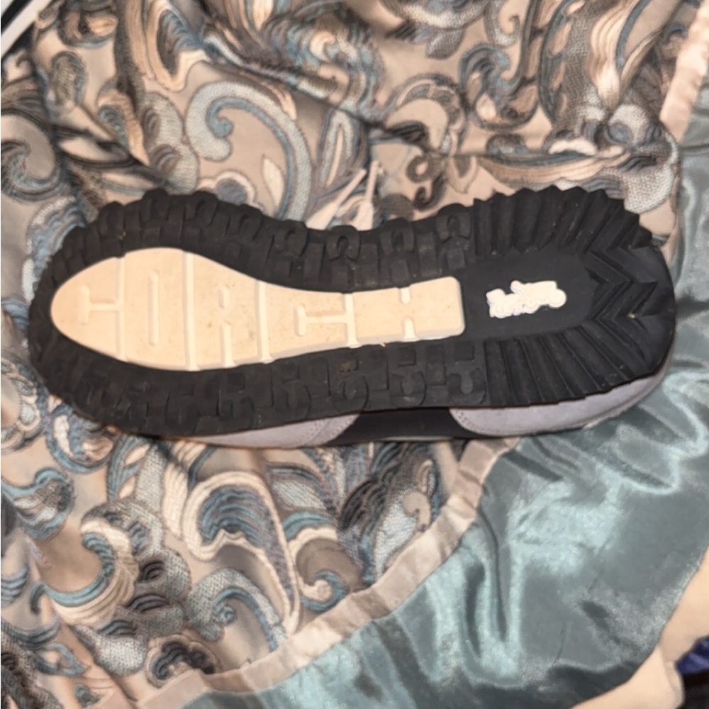 Coach Athletic Shoes, Perfect Condition - Picture 4 of 4